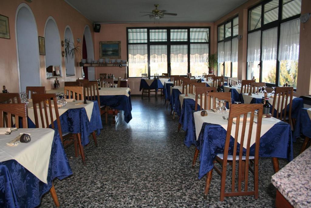 Hotel Olivi 살로 객실 사진