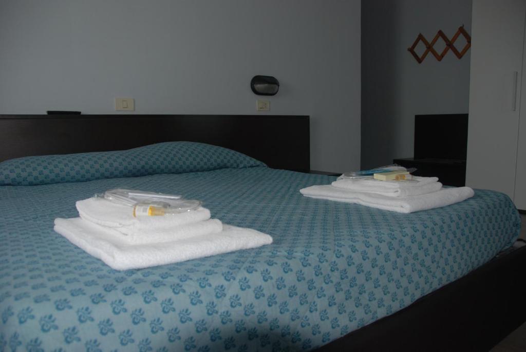 Hotel Olivi 살로 외부 사진