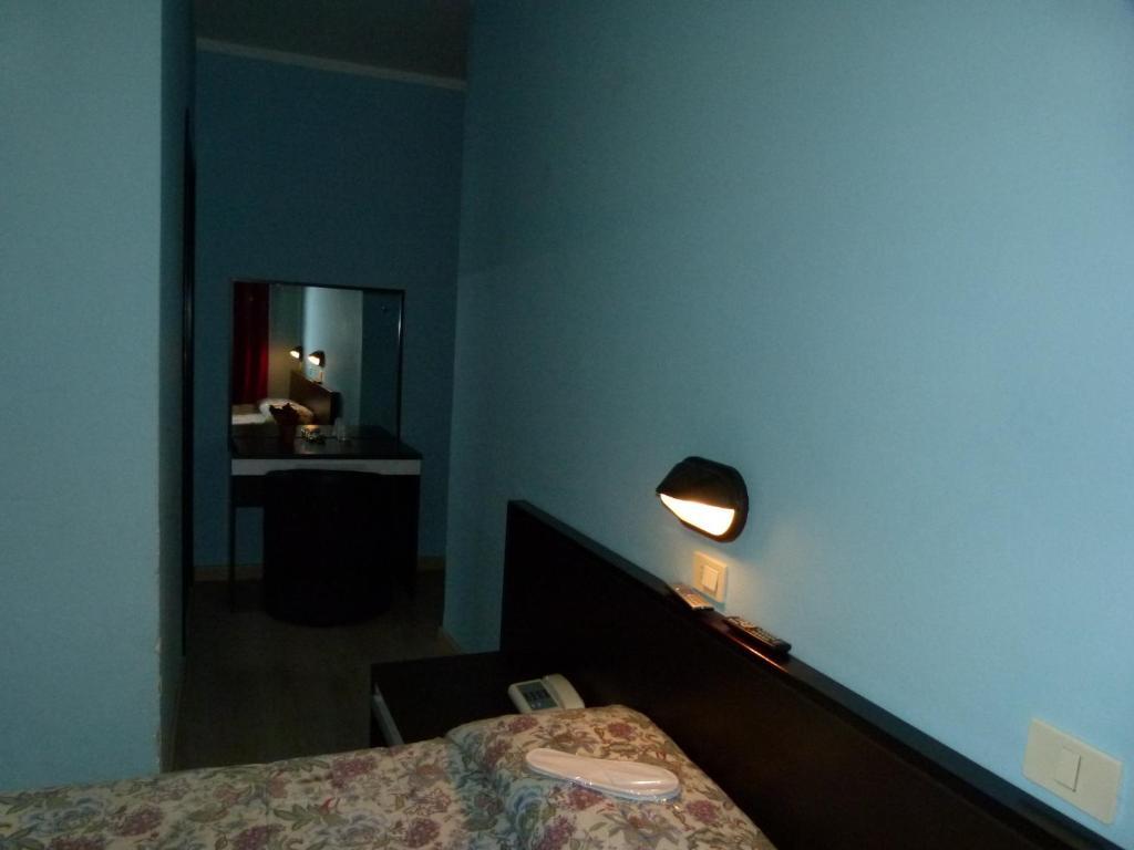 Hotel Olivi 살로 외부 사진